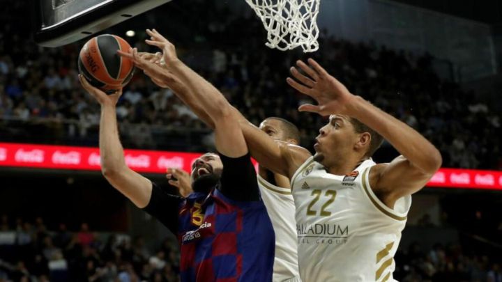 Real Madrid - Barcelona: Las cuotas ponen al Barcelona como favorito a proclamarse campeón