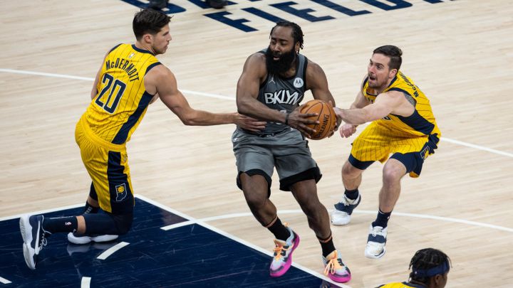 James Harden, durante el partido de la NBA que ha enfrentado a Indiana Pacers y a Brooklyn Nets.