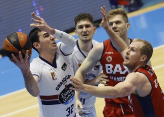 El Monbus Obradoiro remonta y se impone al Manresa
