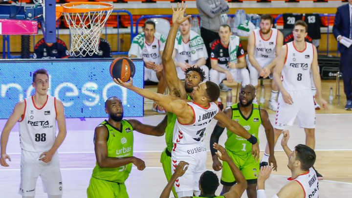 Urbas Fuenlabrada contra Retabet Bilbao en la Liga Endesa.