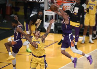 Booker aniquila a los Lakers