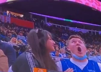 La mejor 'Kiss Cam' que verán hoy: La cara lo dice todo