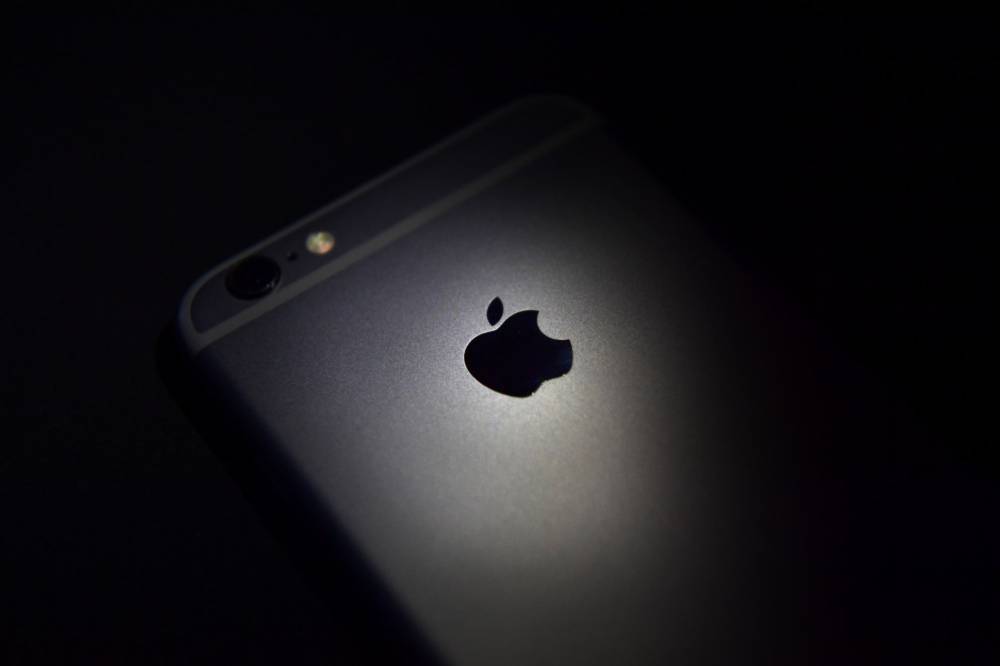 Aparecen las pantallas del iPhone 7 desvelando su resolución