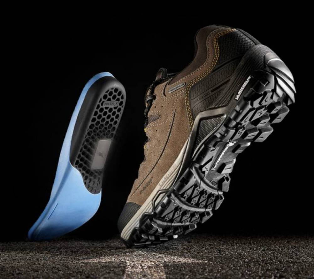 Con estas botas Bluetooth nunca más te perderás