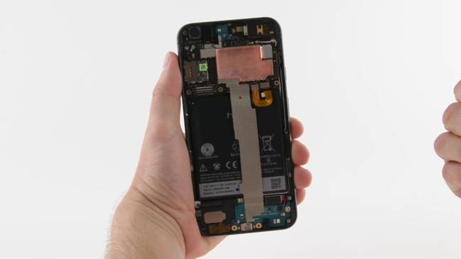 google Pixel XL interior