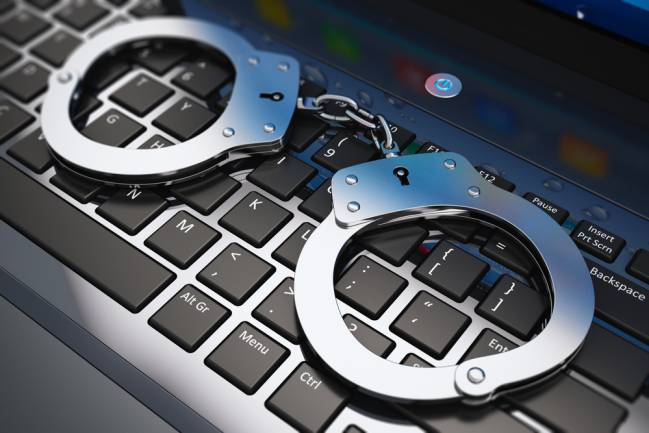 LinkedIn se suma a Youporn, Pornhub en el baneo. Twitter y Facebook podrían seguirlas si no se atienen a las leyes rusas.