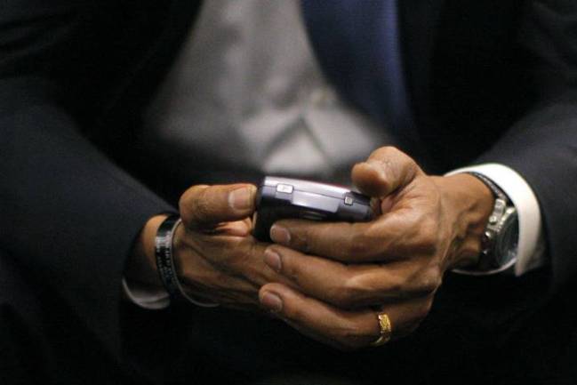 La fiel Blackberry plateada de Obama lo ha acompañado durante casi toda su legislatura.