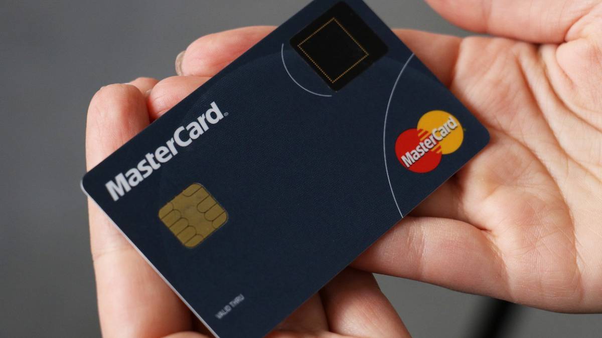 Paga con la huella con las nuevas tarjetas de crédito biométricas de Mastercard