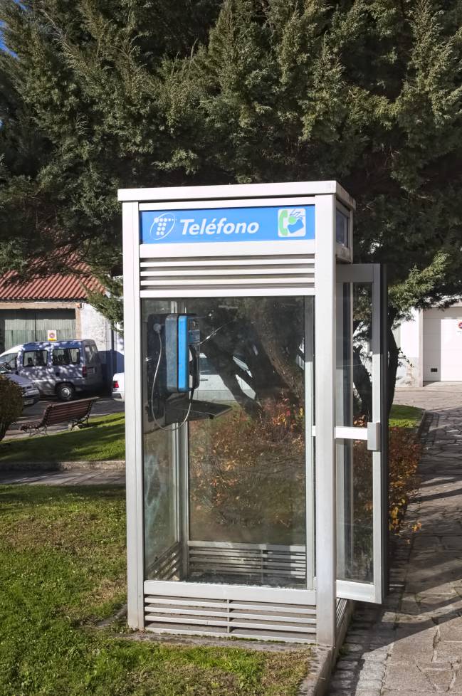 cabina antigua telefono