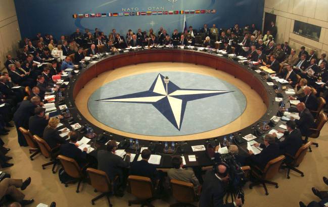 Reunión de la OTAN, de la que Rusia no forma parte
