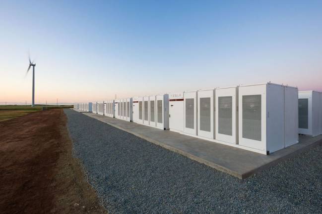 La granja energética TESLA que solventará los problemas del sur de Australia