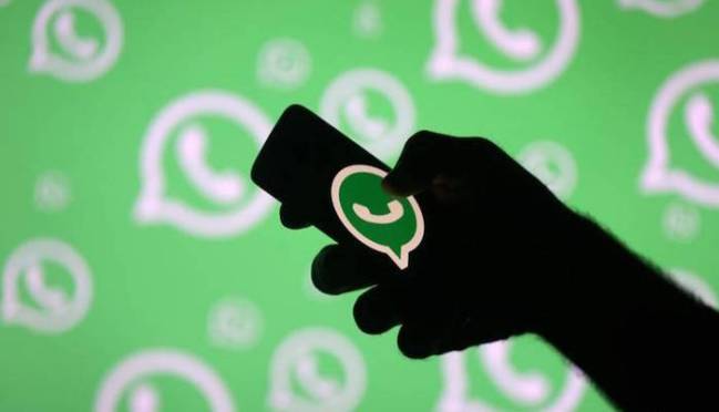 whatsapp en mano
