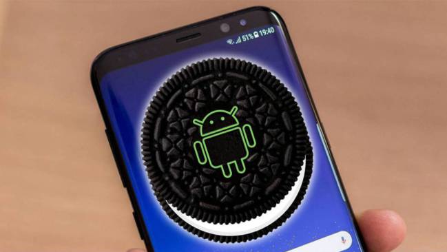 Samsung Galaxy Note 8 con Android 8 Oreo