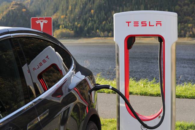 repostaje tesla
