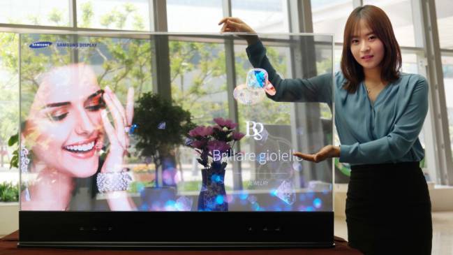 El TV transparente en el que Samsung patentó su tecnología, un aparato que no tuvo éxito en 2015