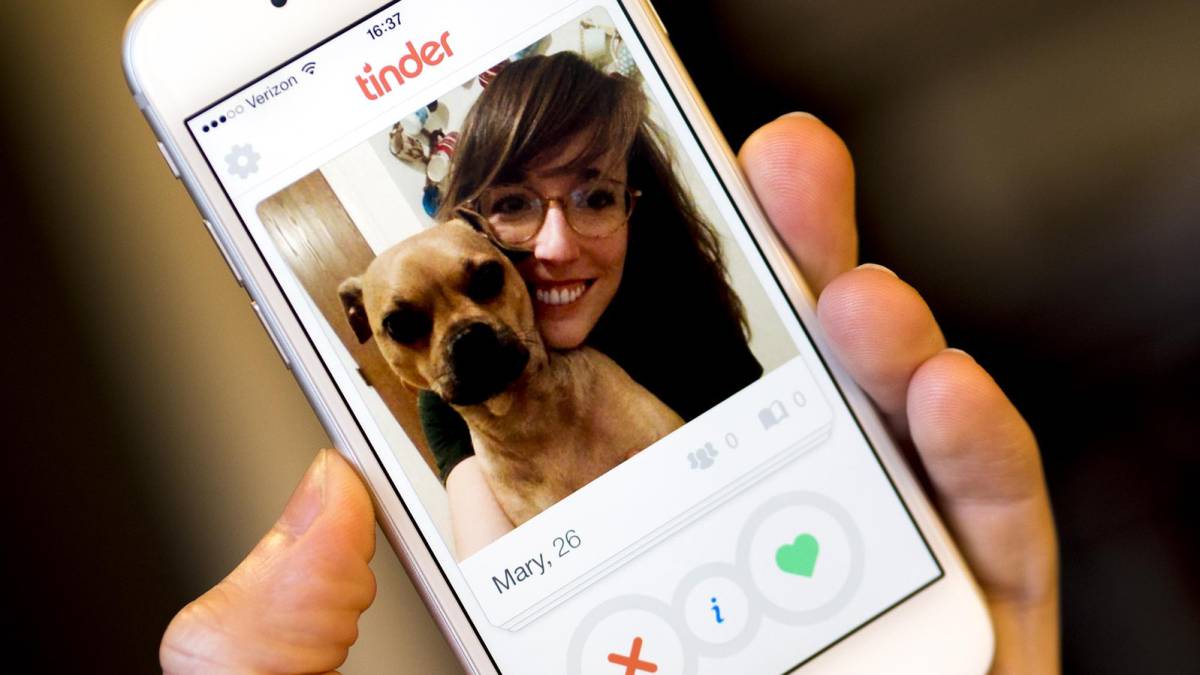 Los Tinder Loops ya en España, liga con un mini-vídeo en el perfil