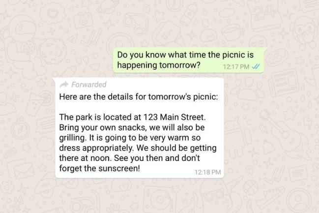 El 'chivatazo' de Forwarded o Reenviado nos indica que ese mensaje no nos lo han escrito, sino que viene de otro chat