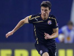 Henríquez anota en negra jornada de futbolistas chilenos