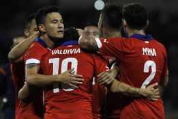 Chile goleó a Venezuela en un regreso mágico de Valdivia