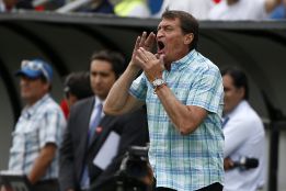 Falcioni busca su revancha: es el nuevo DT de Quilmes