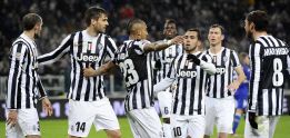 Allegri ya se imagina una Juventus con Vidal y Sneijder