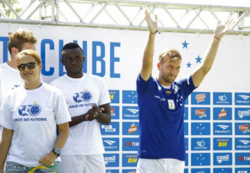 Seymour tuvo irregular cometido en su estreno con Cruzeiro