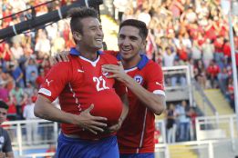Gutiérrez vuelve a anotar en la Roja después de 2.814 días