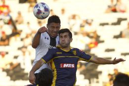 Emiliano Vecchio sería una de las novedades ante Palestino