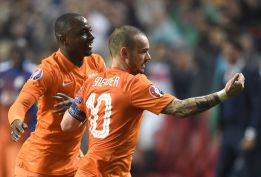 Holanda salva agónico empate que lo deja en zona de repechaje