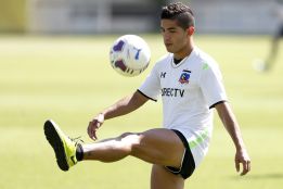 Flores: "El plantel mantiene su apoyo a Barroso por sus dichos"