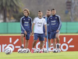 Biglia y Romero preocupan a Martino antes del debut