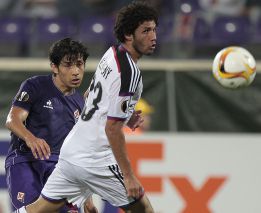 Fiorentina de Fernández sufre inesperada caída en el debut