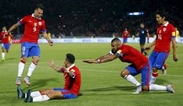 Chile 1x1: Medel, Sánchez, Vargas y Fernández destacaron