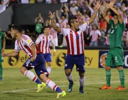 Paraguay reaccionó a tiempo y derrotó a Bolivia en Asunción