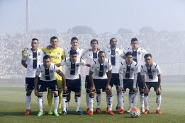 Colo Colo cierra dos amistosos con Universitario de Lima