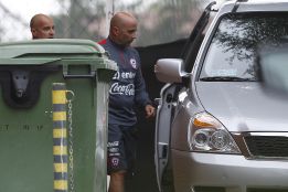Sampaoli: "La cláusula no es el tema; es un perjuicio personal"