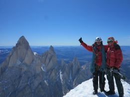 Dupla dorada de la escalada nacional conquistó Cerro Torre