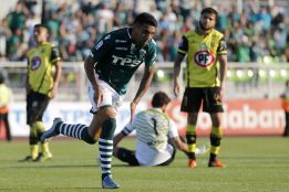 Los formados en casa le dan un respiro a Wanderers