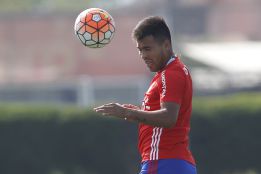 Espinoza se sumaría a las novedades de la U ante O'Higgins
