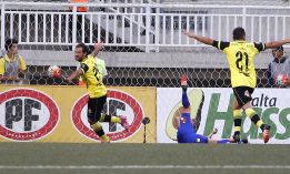La U vive su peor racha de goles recibidos en 33 años