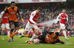 Arsenal de Alexis se enreda ante Hull y jugará replay en FA Cup