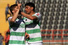 Temuco vence en el último minuto y defiende su ventaja
