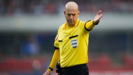 Conmebol definió los árbitros que dirigirán duelos de la Roja