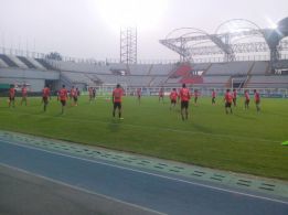 Pizzi ratifica formación en la última práctica en Venezuela