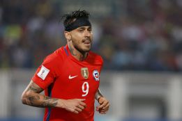 Mauricio Pinilla: "No sentía las piernas, no sabía lo que pasaba"