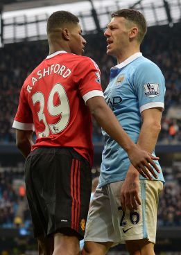 Demichelis es acusado por la FA de apostar en la Premier