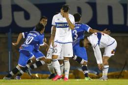 La UC se cae en el norte y pone en riesgo la cima del Clausura