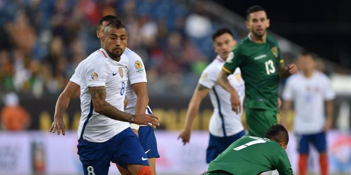 AS del partido: Los goles de Arturo Vidal salvaron a Chile
