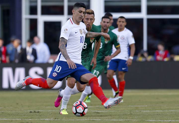 Tucu Hernández cuenta por qué se aprendió el himno