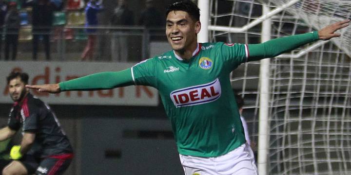 Felipe Mora, nuevo refuerzo de la U: "Mi deseo era estar aquí"